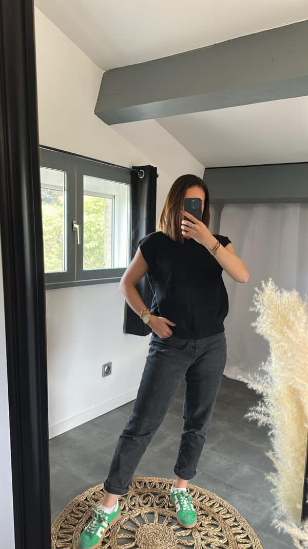 Pull Noir - CLEA – Image 2